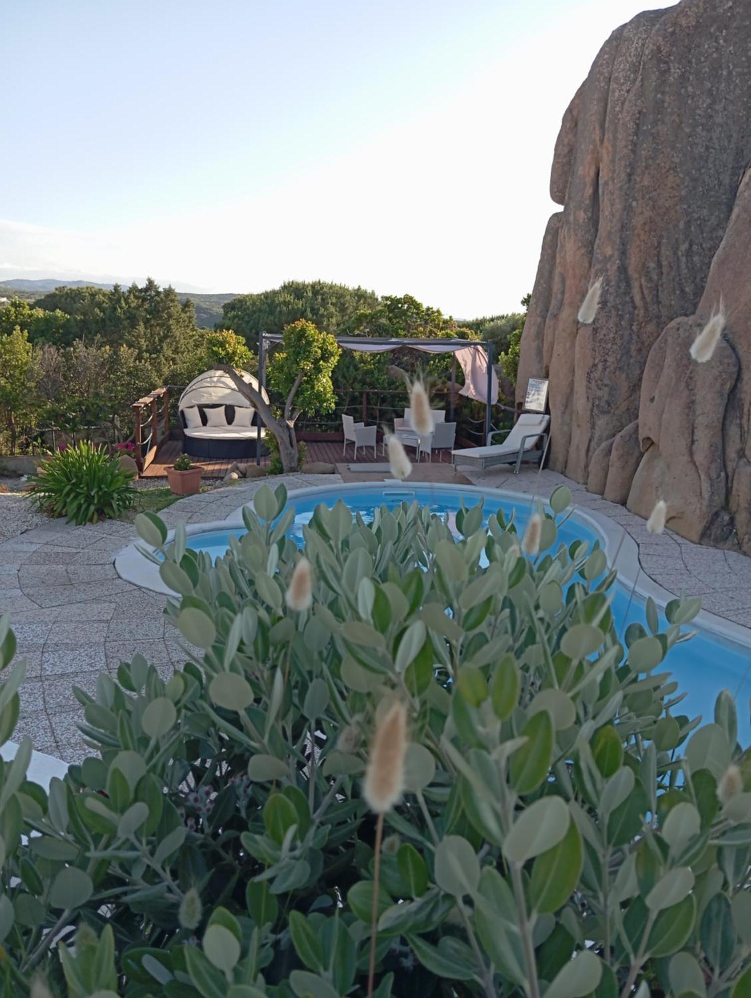 Villa Majore Beb Con Piscina Privata 雷纳马约勒 外观 照片